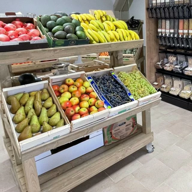 Présentoir fruits/légumes orientables bois vieilli 120x73x147 cm Tout neuf ???? Présentoir Fruits/légumes Orientables Bois Vieilli 120x73x147 Cm ✔️ -IZZIBOX Magasin presentoir fruits legumes orientables bois vieilli 120x73x147 cm 05